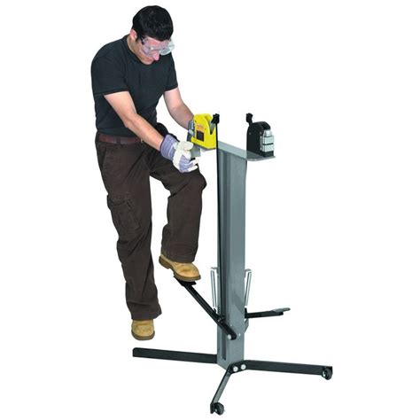 shrinker stretcher stand harbor freight